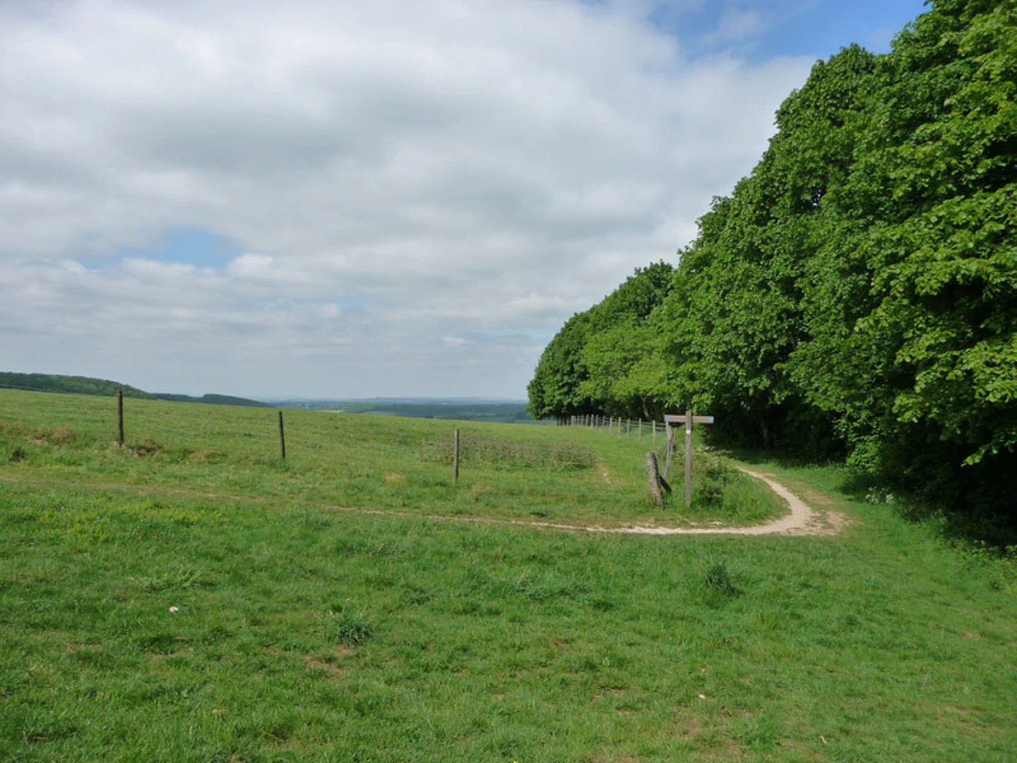 An image depicting the trail Lambdown Hill Loop - Stoughton and its surrounding area.