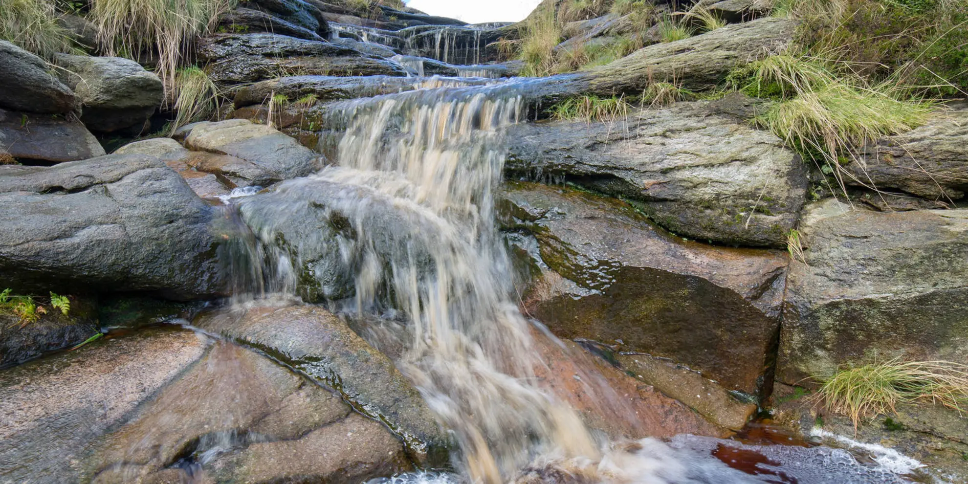 An image depicting the trail Crowden - Black Hill and Laddow Rocks and its surrounding area.