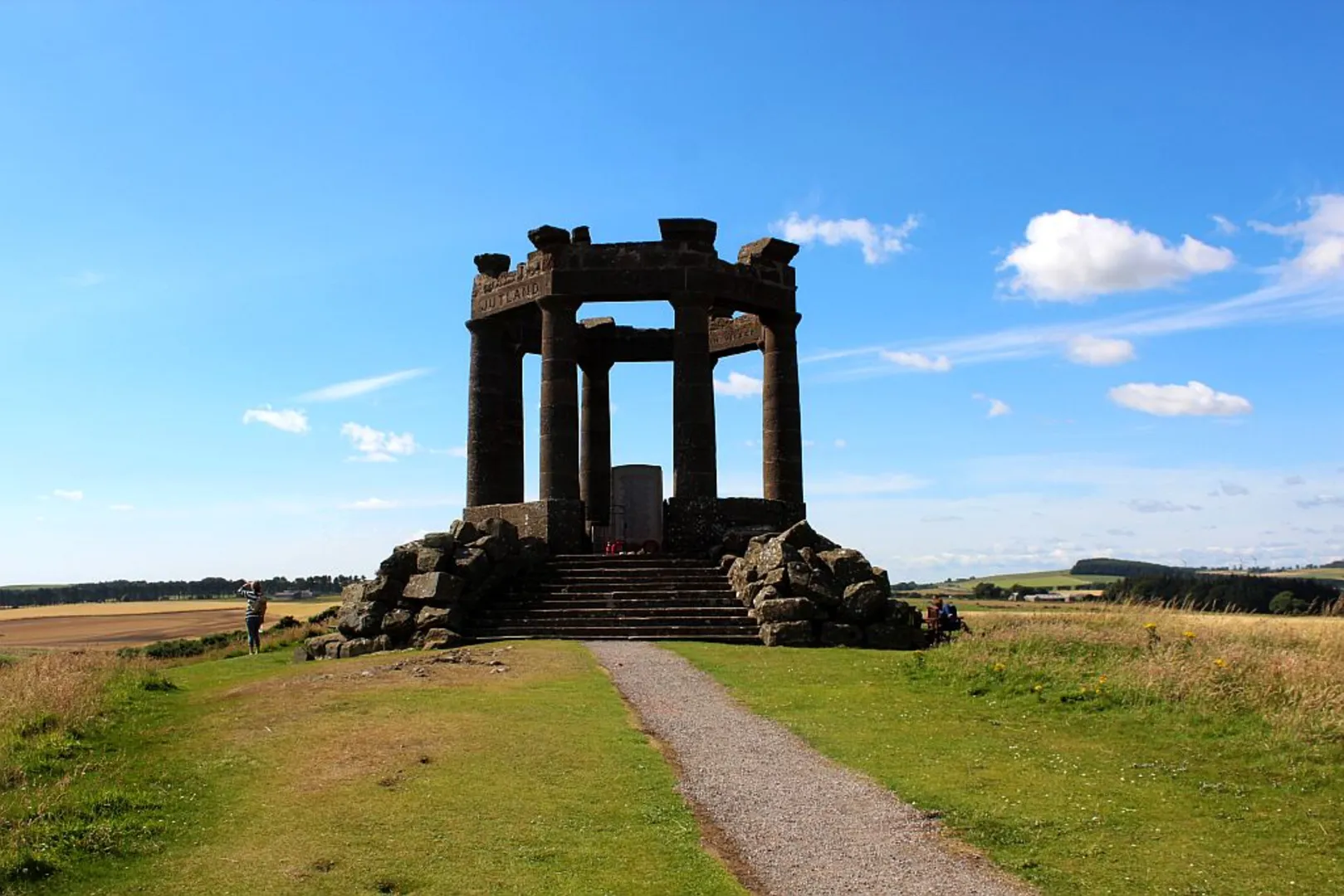 An image depicting the trail Stonehaven to Dunnottar Castle Loop via Cowie Harbour and its surrounding area.