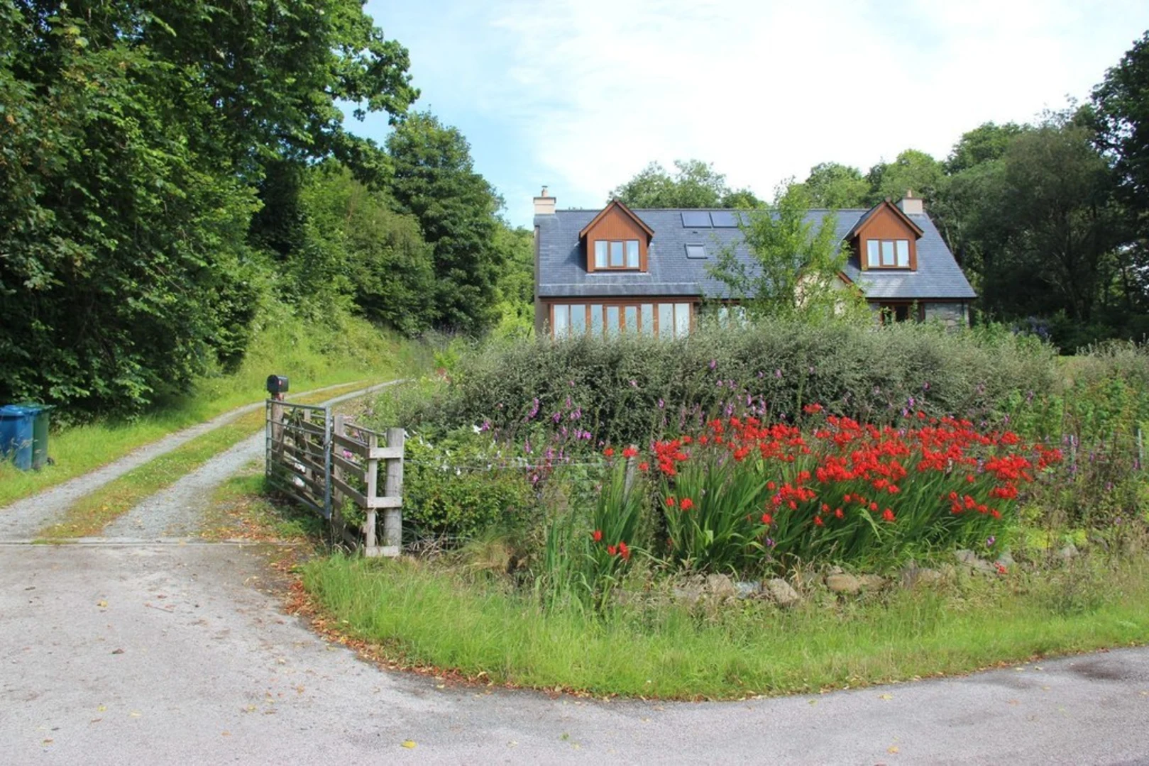 An image depicting the trail Arichonan Township Trail and its surrounding area.