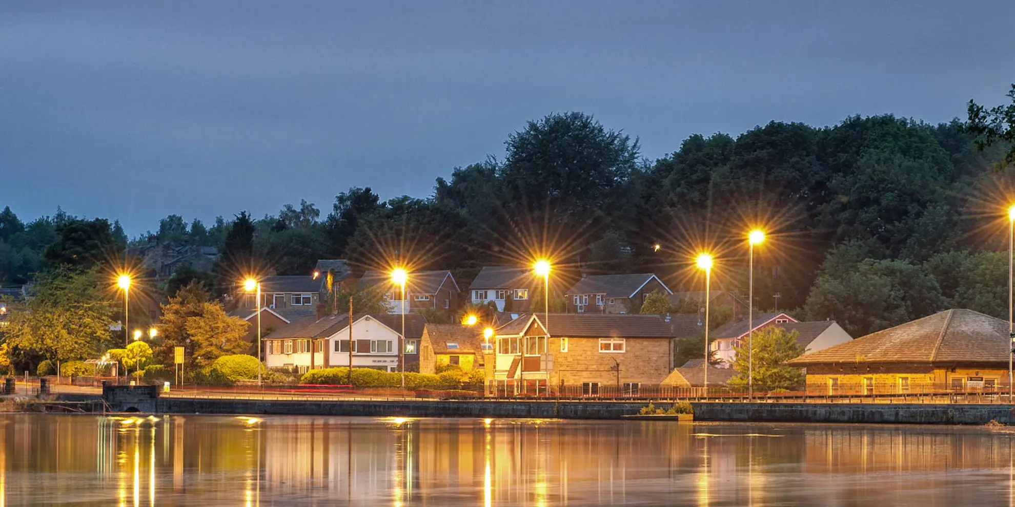 An image depicting the trail Newmillerdam Country Park from Notton and its surrounding area.