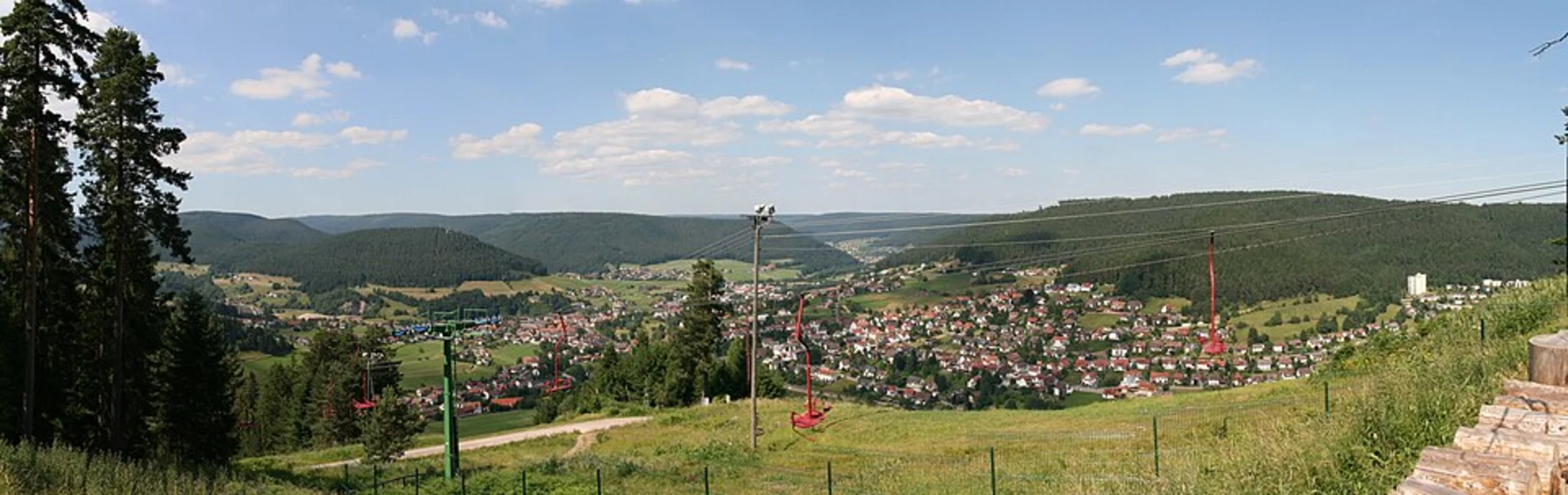 An image depicting the trail Sankenbachsee, Sankenbach Waterfalls and Stoeckerkopf Loop via Baiersbronn Kniebis and its surrounding area.