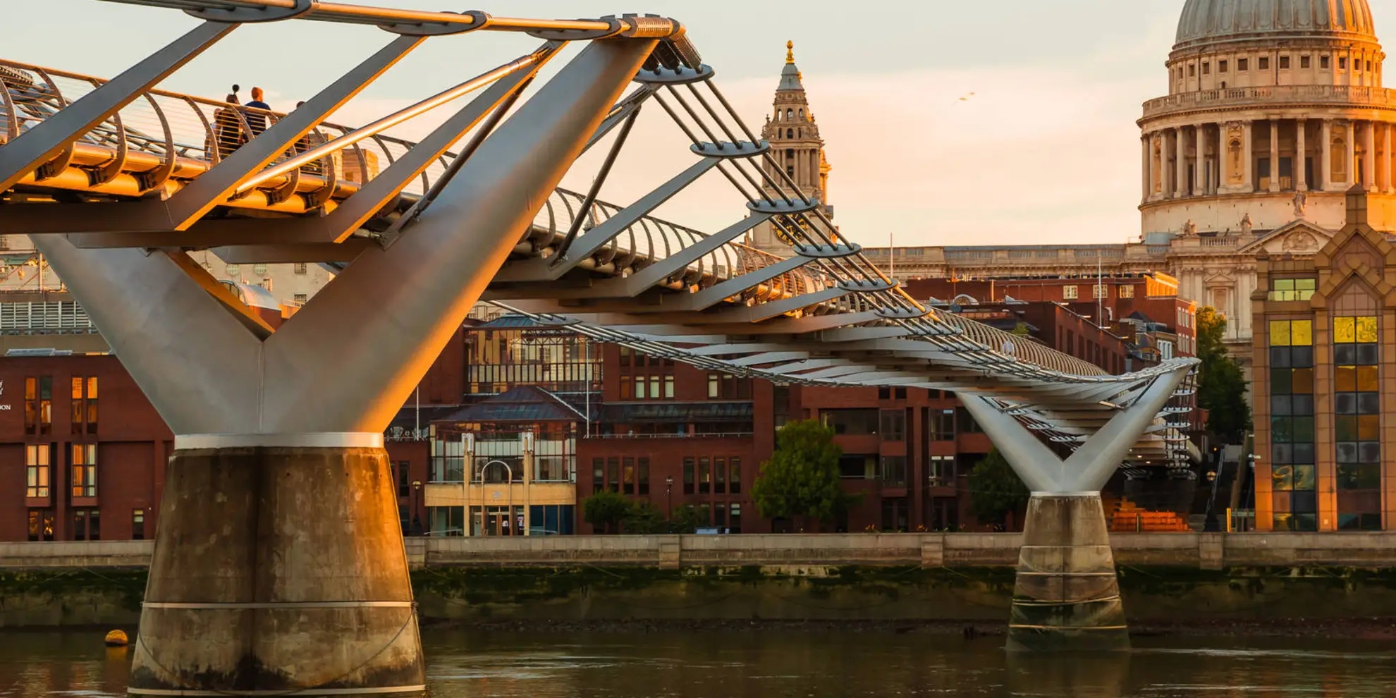 An image depicting the trail Euston to the Monument via St Paul's and its surrounding area.