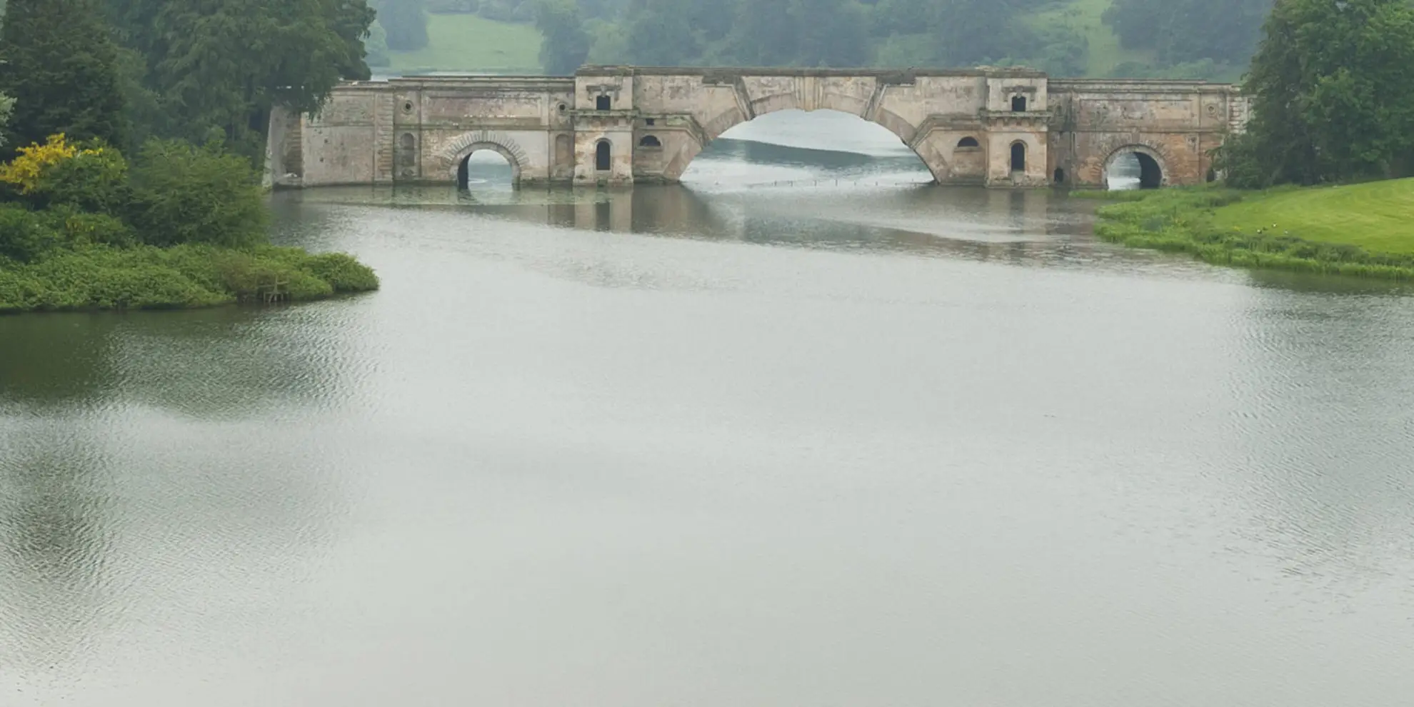 An image depicting the trail Wansdyke Path and its surrounding area.
