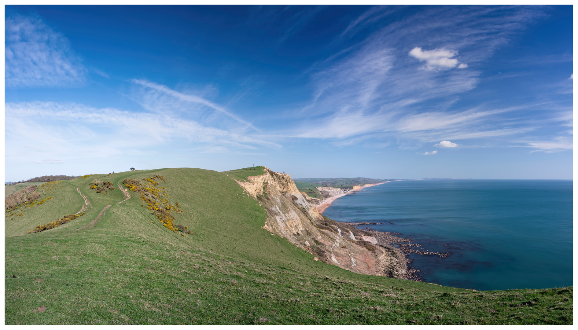 An image depicting the trail Thorncombe Beacon and Doghouse Hill and its surrounding area.