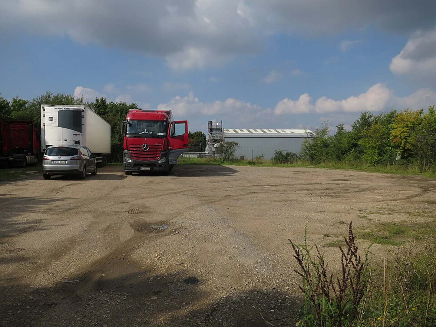 An image depicting the trail Lorry Park Loop and its surrounding area.