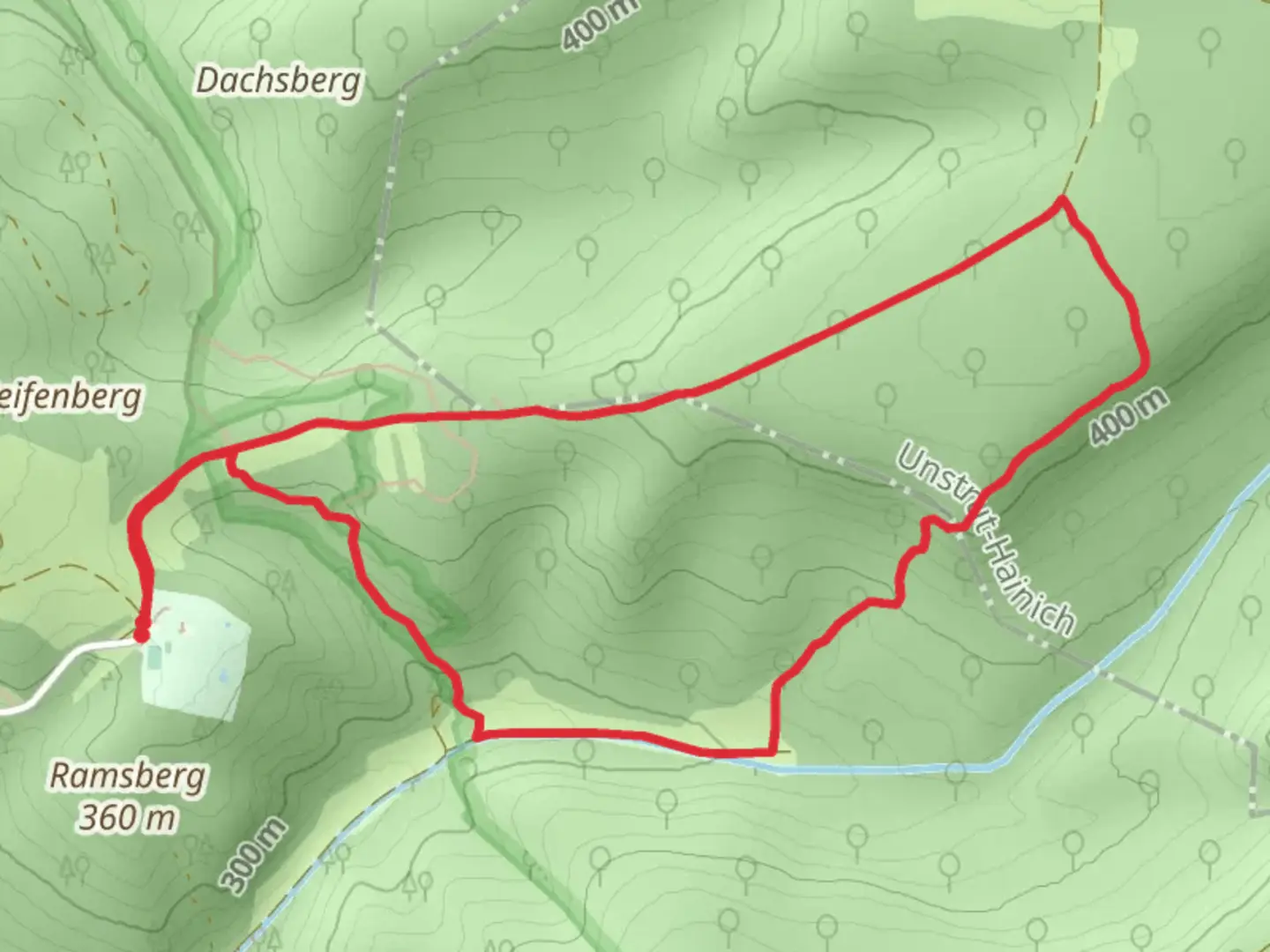An image depicting the trail Bummelkuppenweg and its surrounding area.