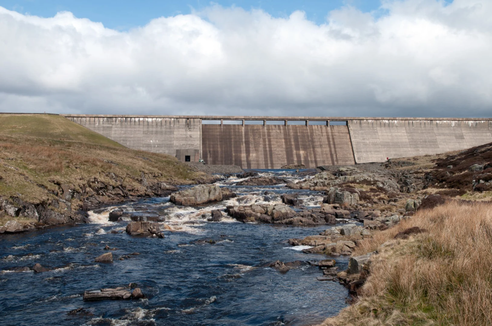 An image depicting the trail High Cap Nick from Cow Green Reservoir and its surrounding area.