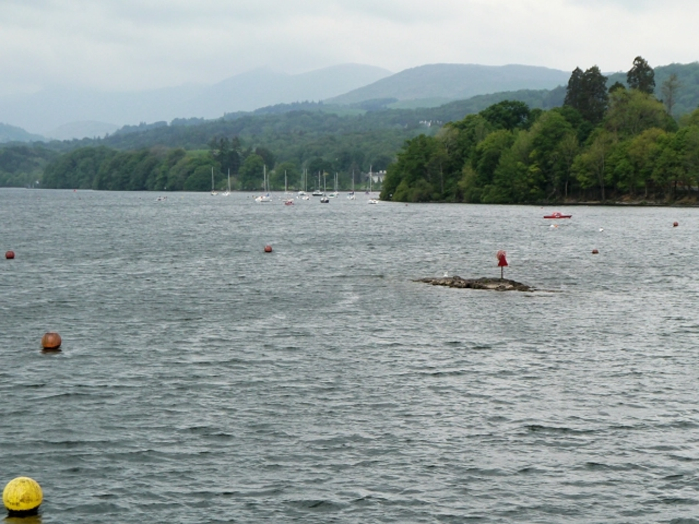 An image depicting the trail Podnet Tarn, The Glebe and Black Beck Wood Loop and its surrounding area.