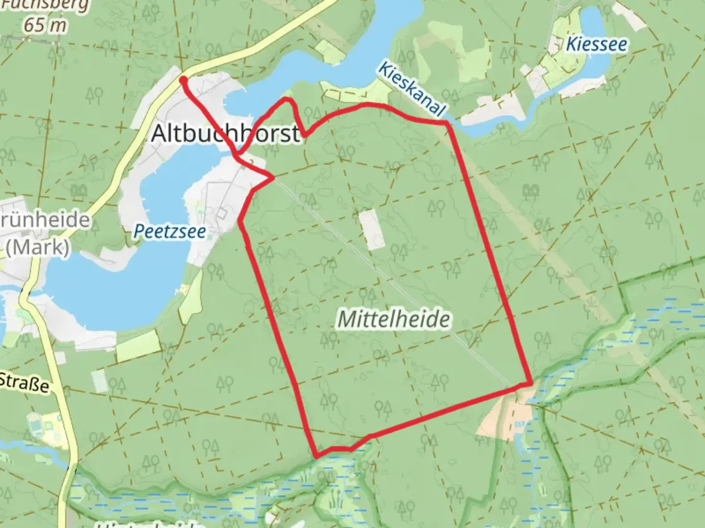 An image depicting the trail Löcknitz and Mittelheide via 66 Seen Wanderweg and its surrounding area.