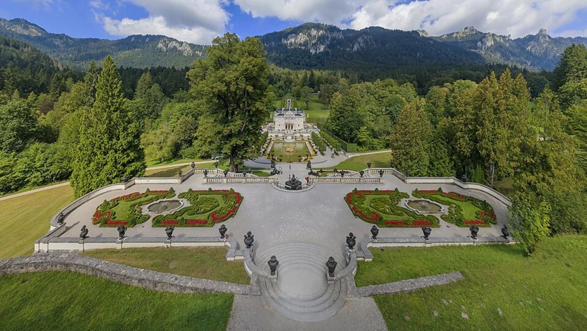 Linderhof Castle and Schlosspark Linderhof Loop