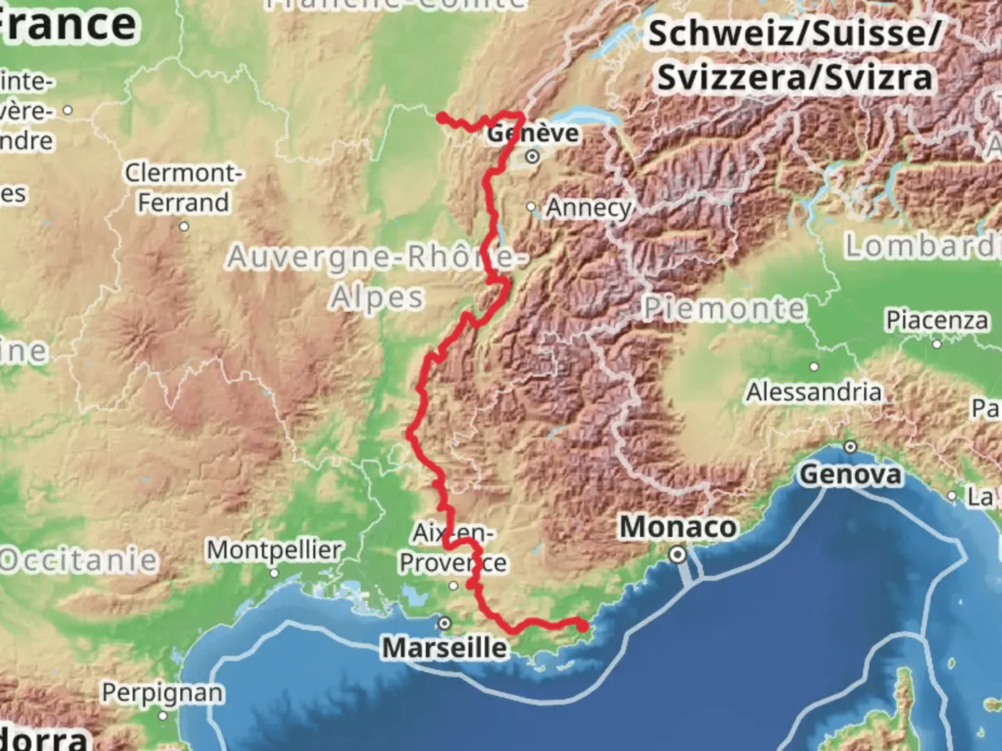 An image depicting the trail GR 9 and its surrounding area.