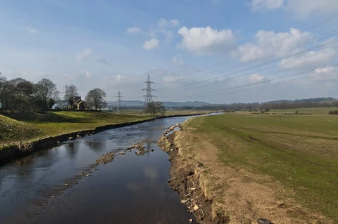 An image depicting the trail Peel Park, Castle Clough Wood and Leeds and Liverpool Canal Loop and its surrounding area.