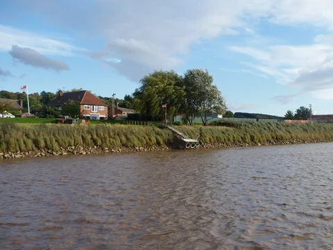 Burton upon Stather and Whitton Loop