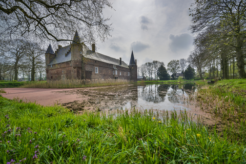 Elzend and De Tolbrug via Wijksestraat