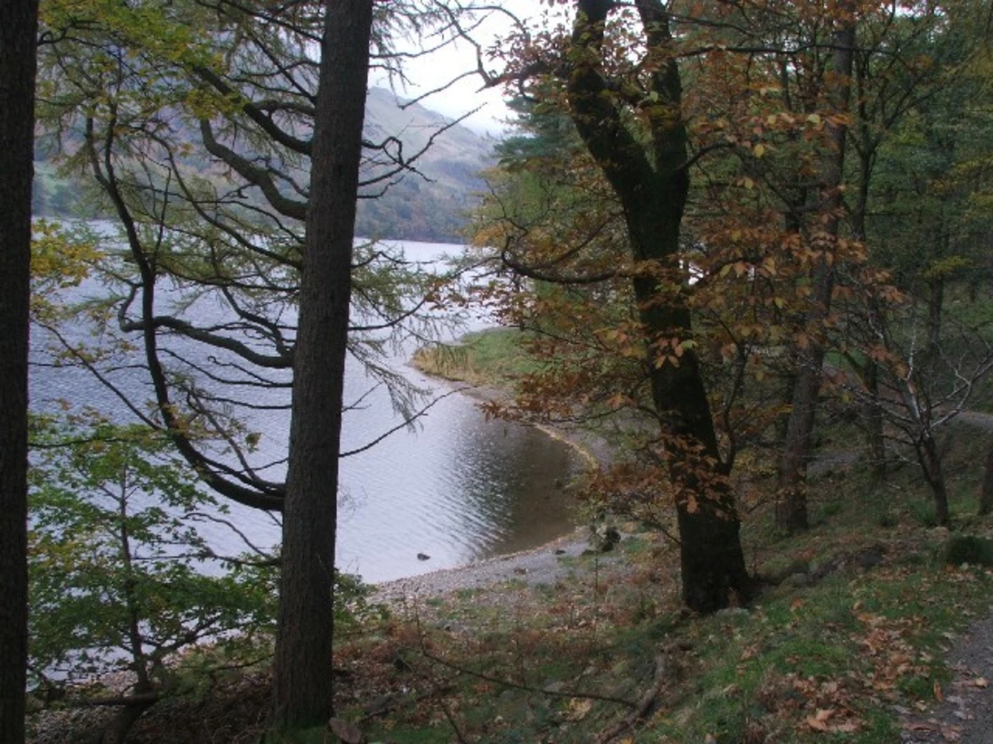 An image depicting the trail Buttermere Lakeshore Walk via Buttermere and its surrounding area.