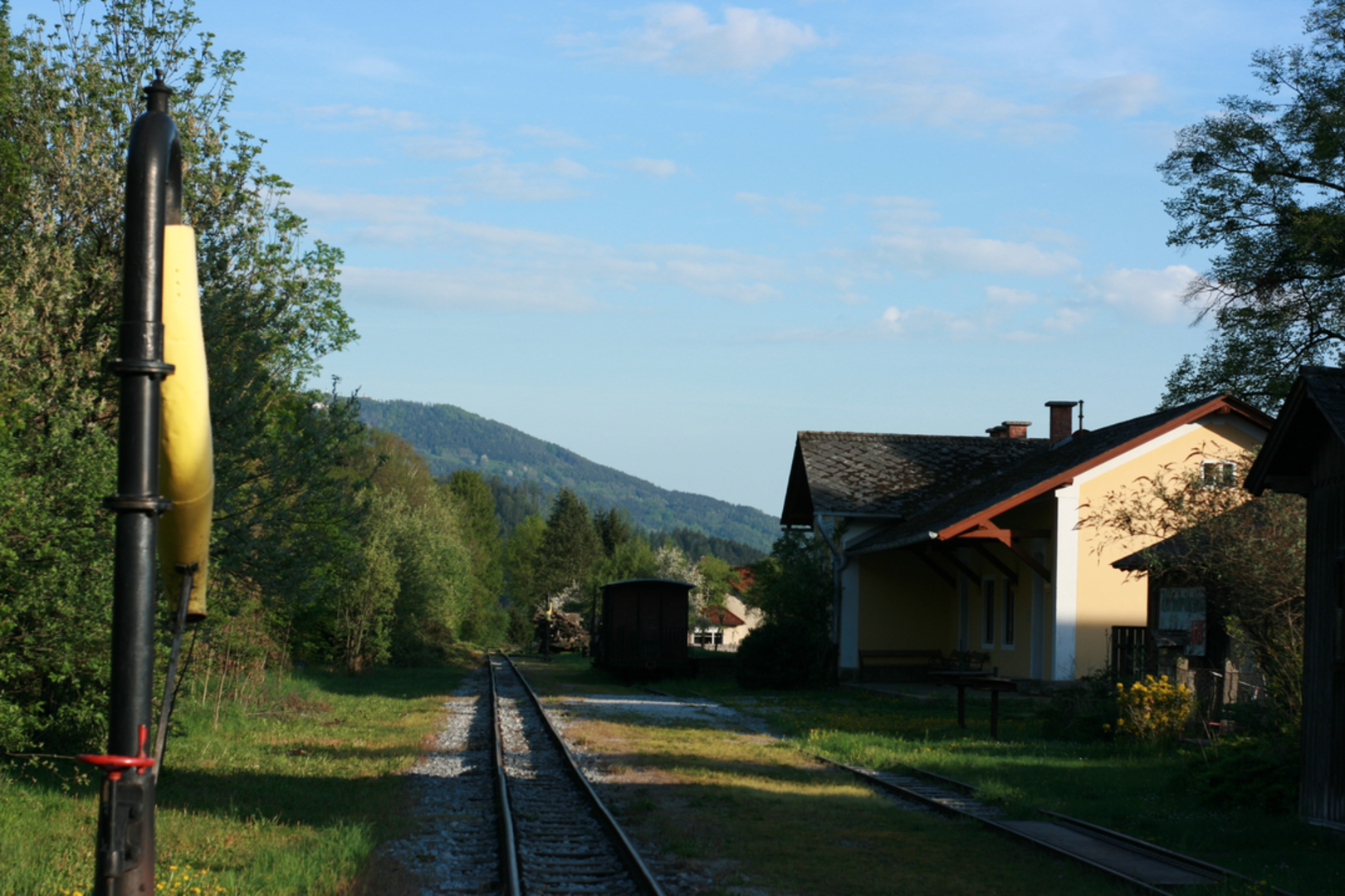 An image depicting the trail Anger - Edelschachen Loop and its surrounding area.