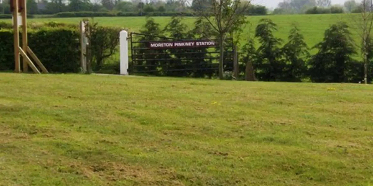 Ashby Gorse from Moreton Pinkney
