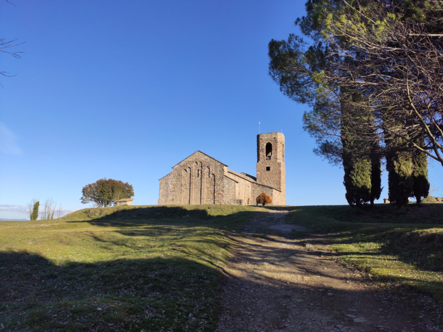 An image depicting the trail Tona Trail PR C 43 and its surrounding area.