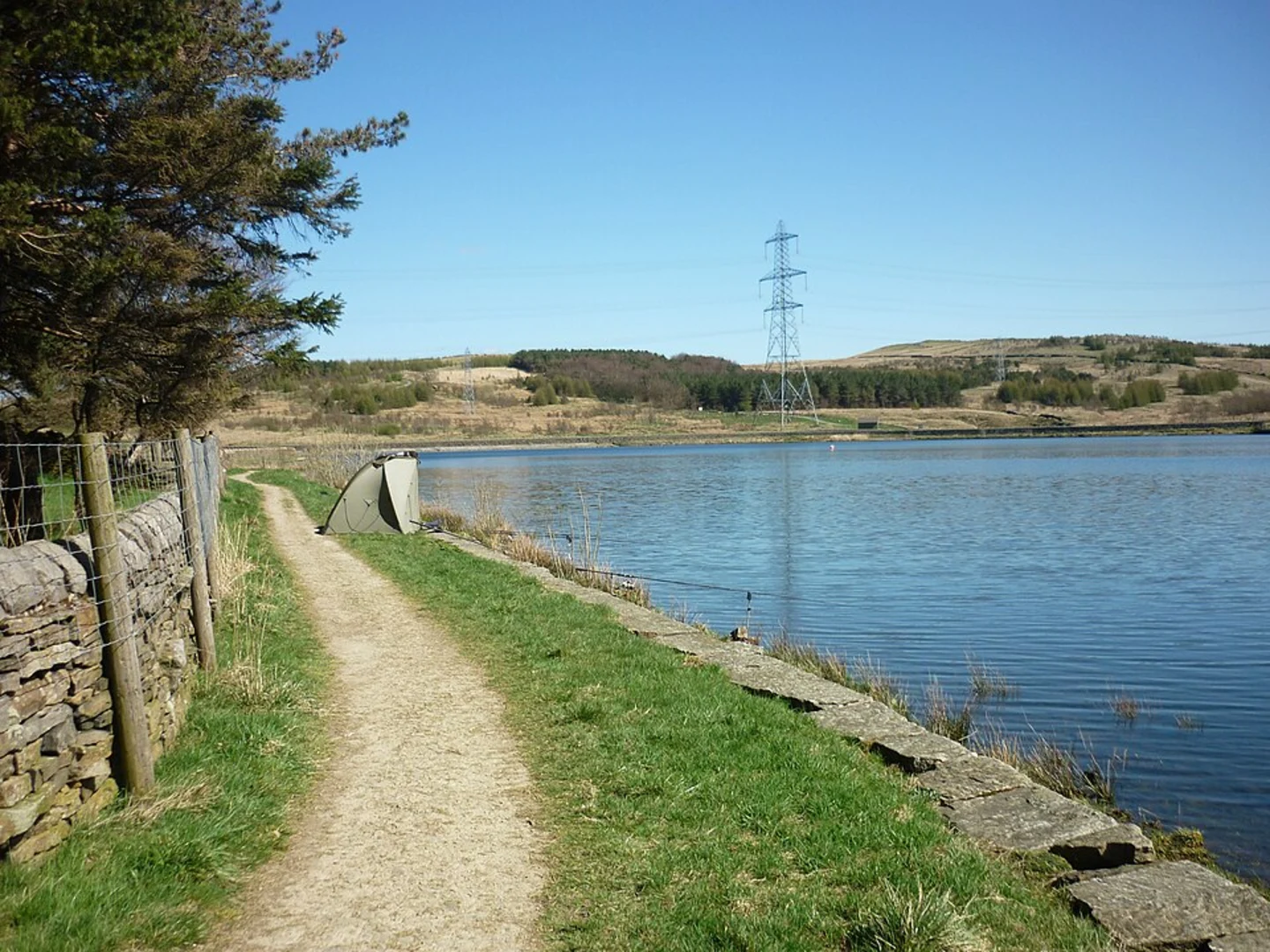 An image depicting the trail Memorial Forest and Clough Bottom Reservoir and its surrounding area.