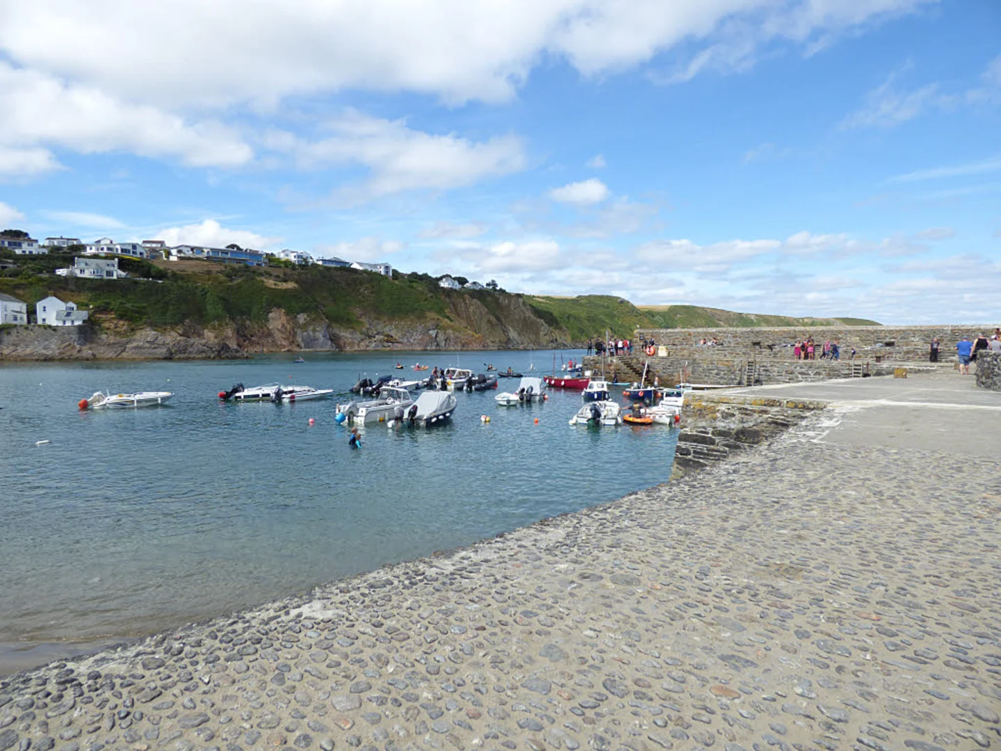 An image depicting the trail Stone Cross and Cadythew Rock via SWCP in Gorran Haven and its surrounding area.