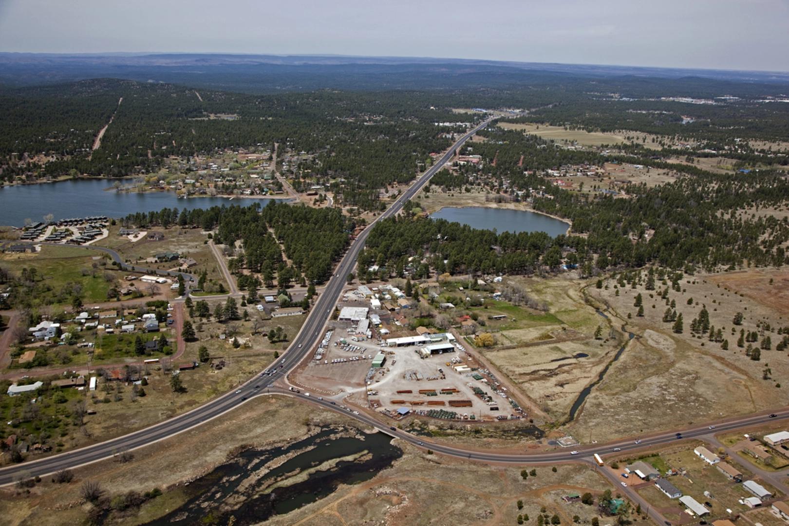 An image depicting the trail Walnut Creek Trail and its surrounding area.