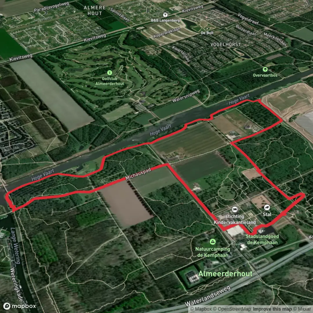 An image depicting the trail Kemphaanpad, Vier Bruggenpad and Michauzpad Loop and its surrounding area.