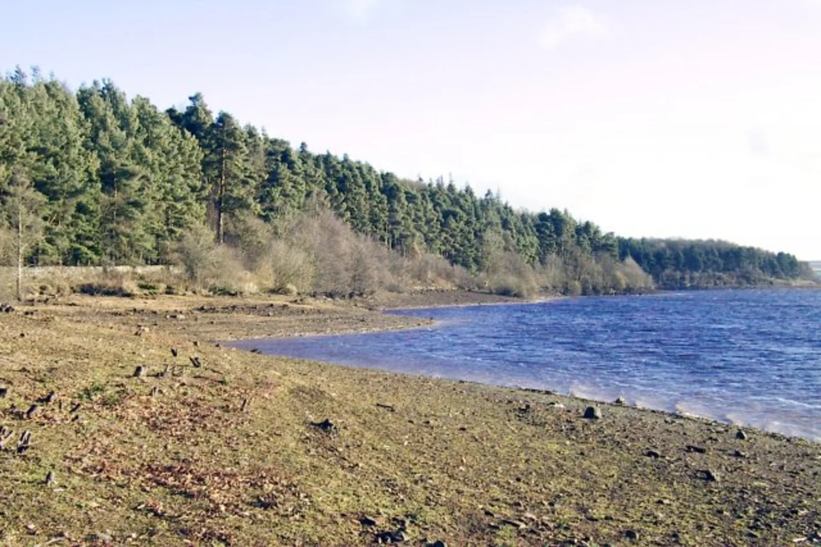 An image depicting the trail Thruscross Reservoir to Leathley Walk and its surrounding area.