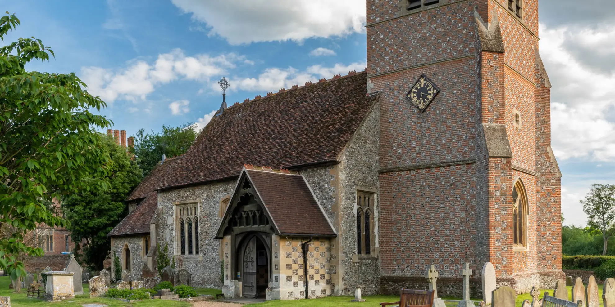 An image depicting the trail Westwood Manor to Ewelme via Chiltern Way and its surrounding area.