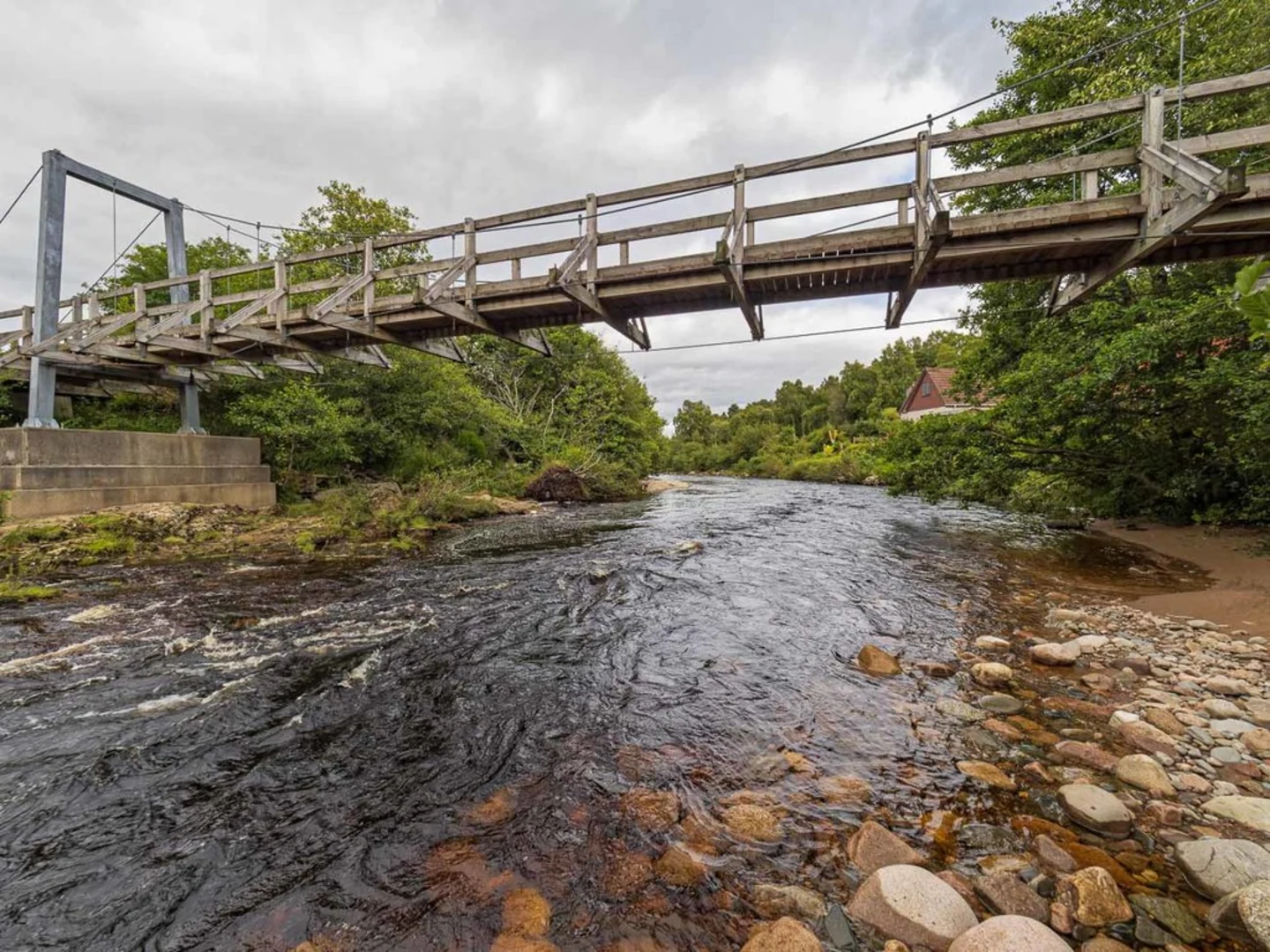 An image depicting the trail Dulnain Bridge Path - Old Laundry Path and its surrounding area.