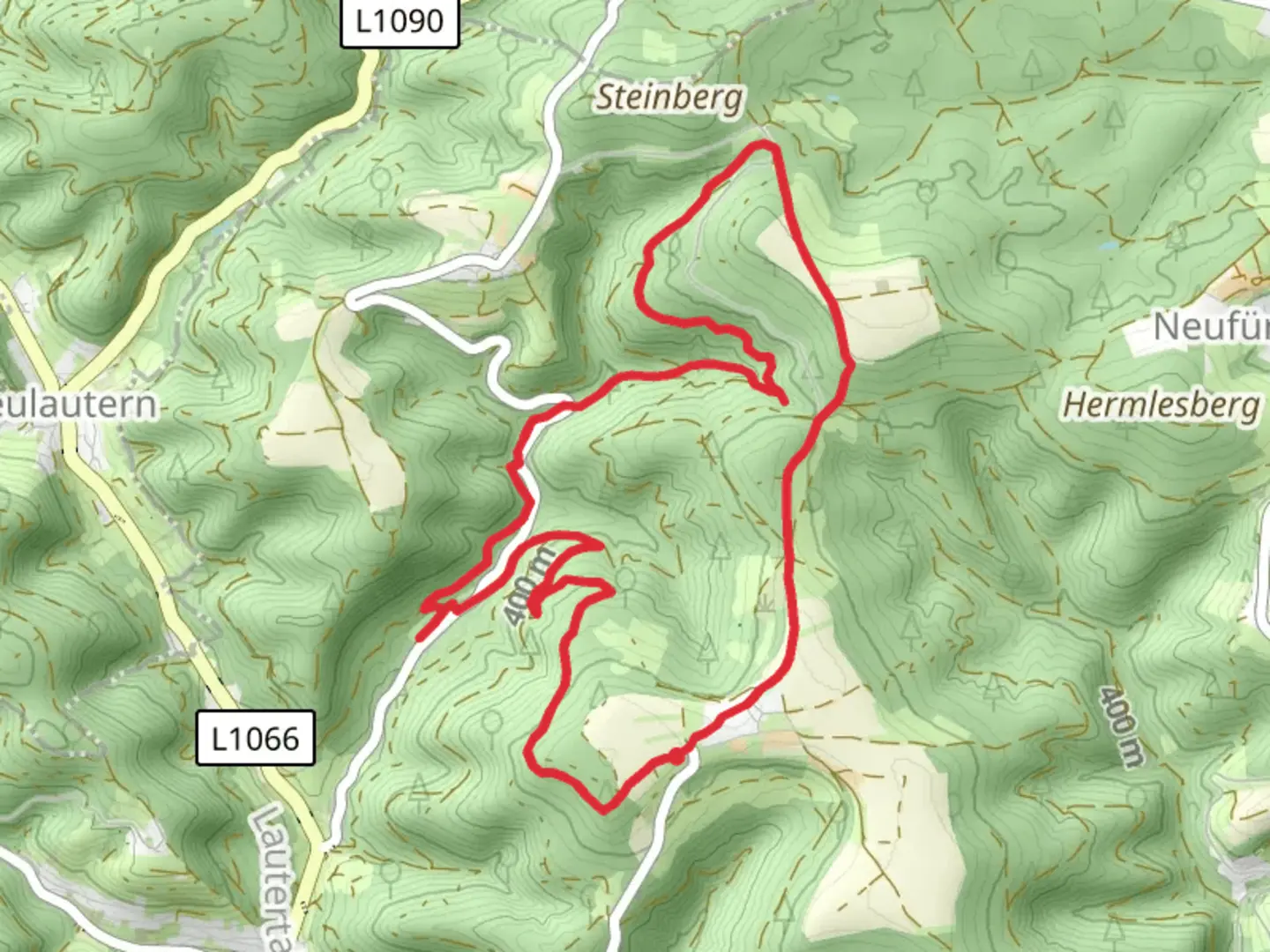 An image depicting the trail Raeuberweg and Rundwanderweg Loop and its surrounding area.