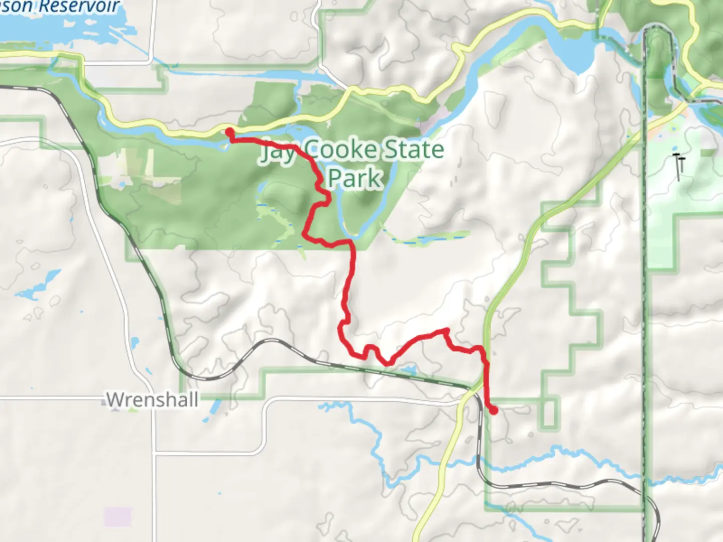 An image depicting the trail Superior Hiking Trail - Veterans' Evergreen Memorial Drive and its surrounding area.