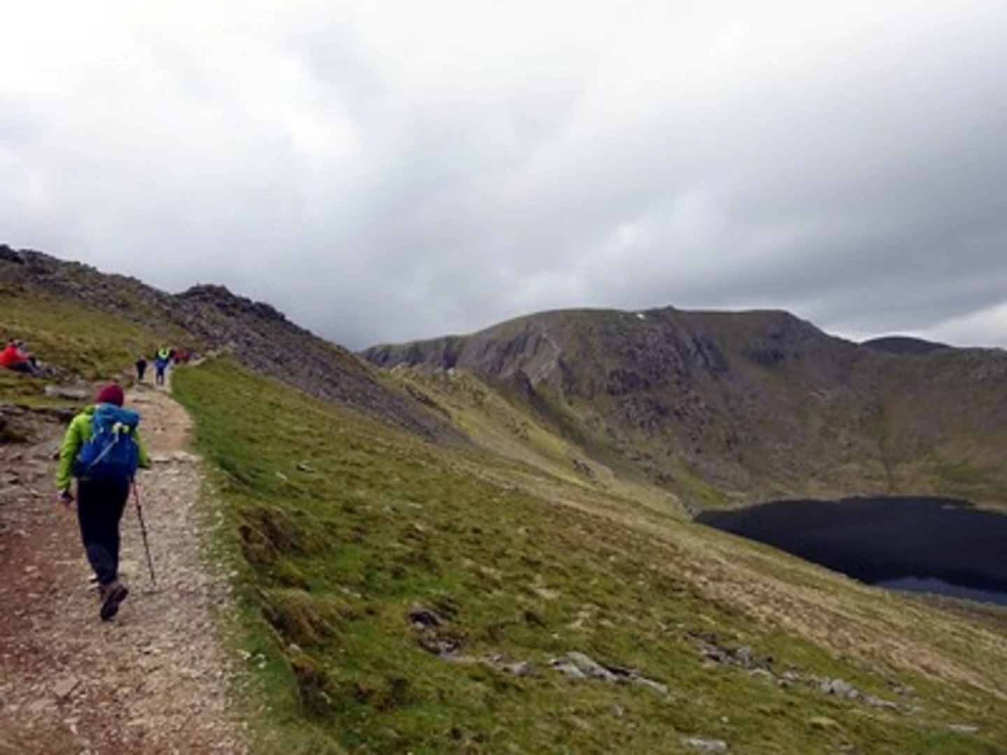 An image depicting the trail Birkhouse Moor, Helvellyn, Seat Sandal and Grisedale Tarn Loop and its surrounding area.