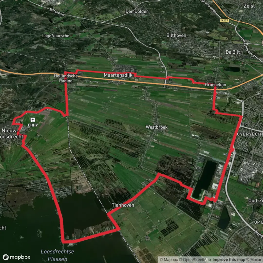 An image depicting the trail Muyeveld and Tienhoven via Koninklijke Weg and its surrounding area.