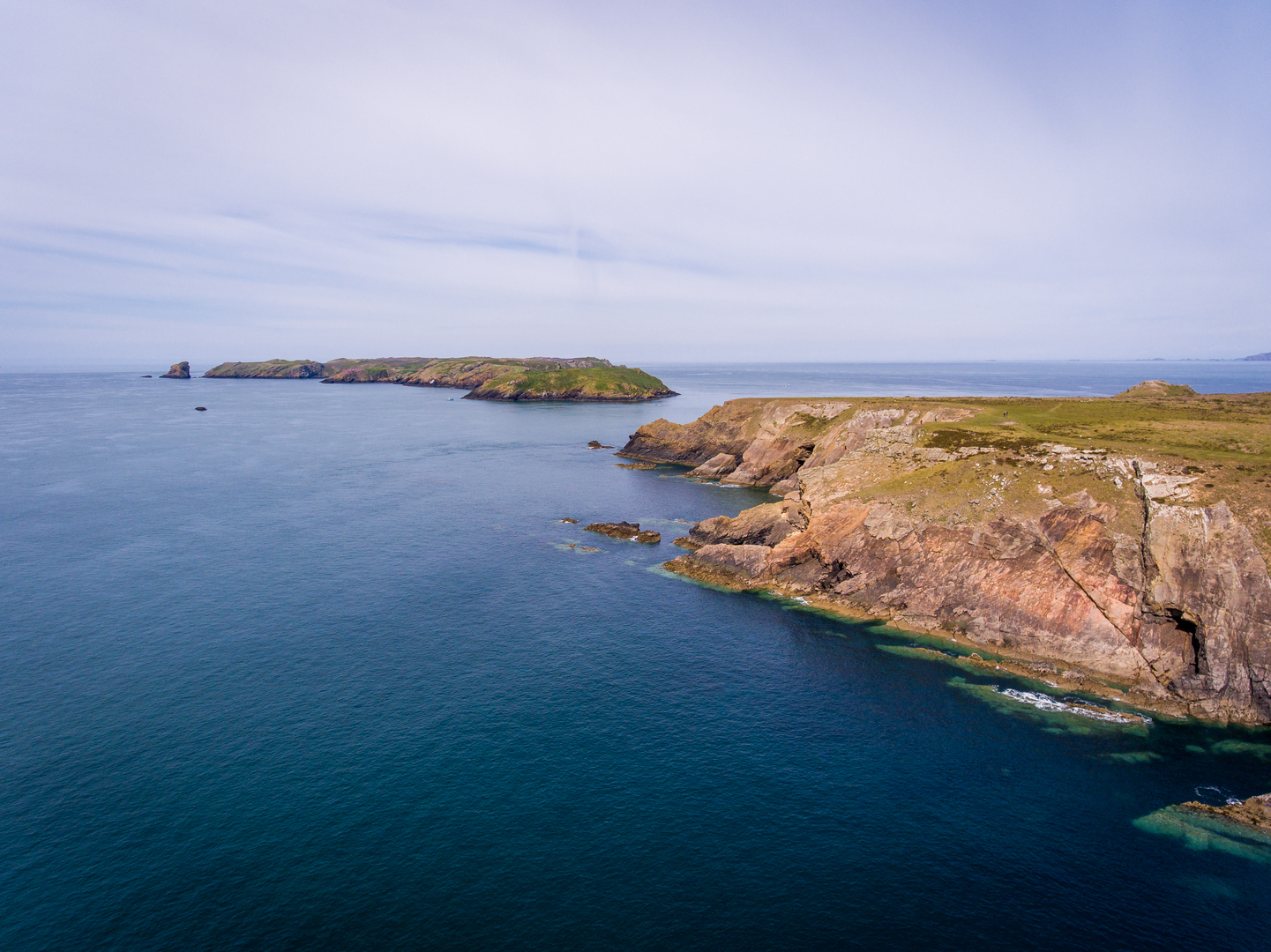 An image depicting the trail Deer Park - Marloes and its surrounding area.