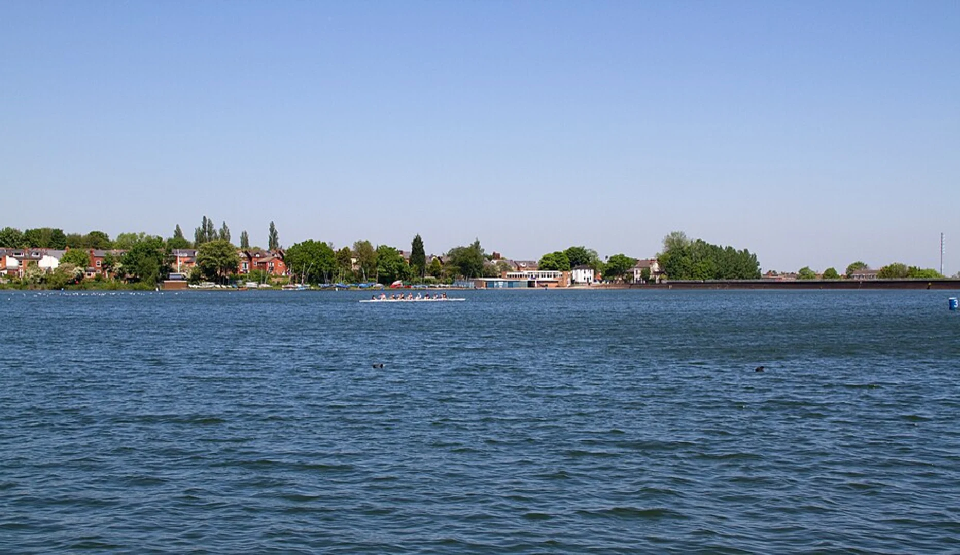 An image depicting the trail Edgbaston Reservoir Loop - Birmingham and its surrounding area.