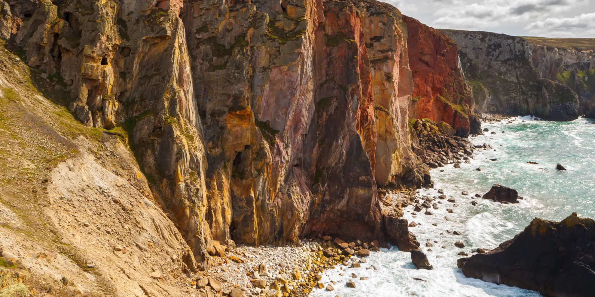 An image depicting the trail Cligga Head Walk and its surrounding area.