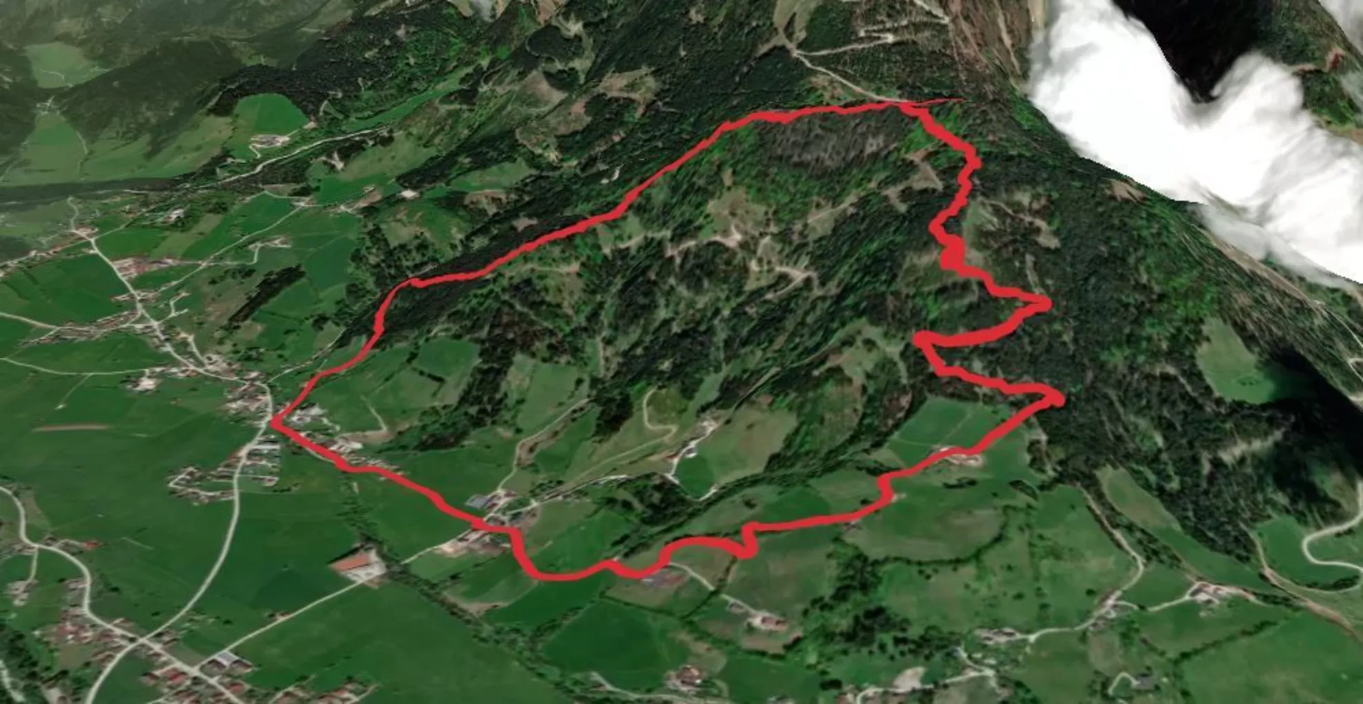 An image depicting the trail Dörfelstein Loop and its surrounding area.