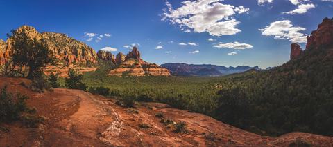 An image depicting the trail Dry Creek Trail and its surrounding area.