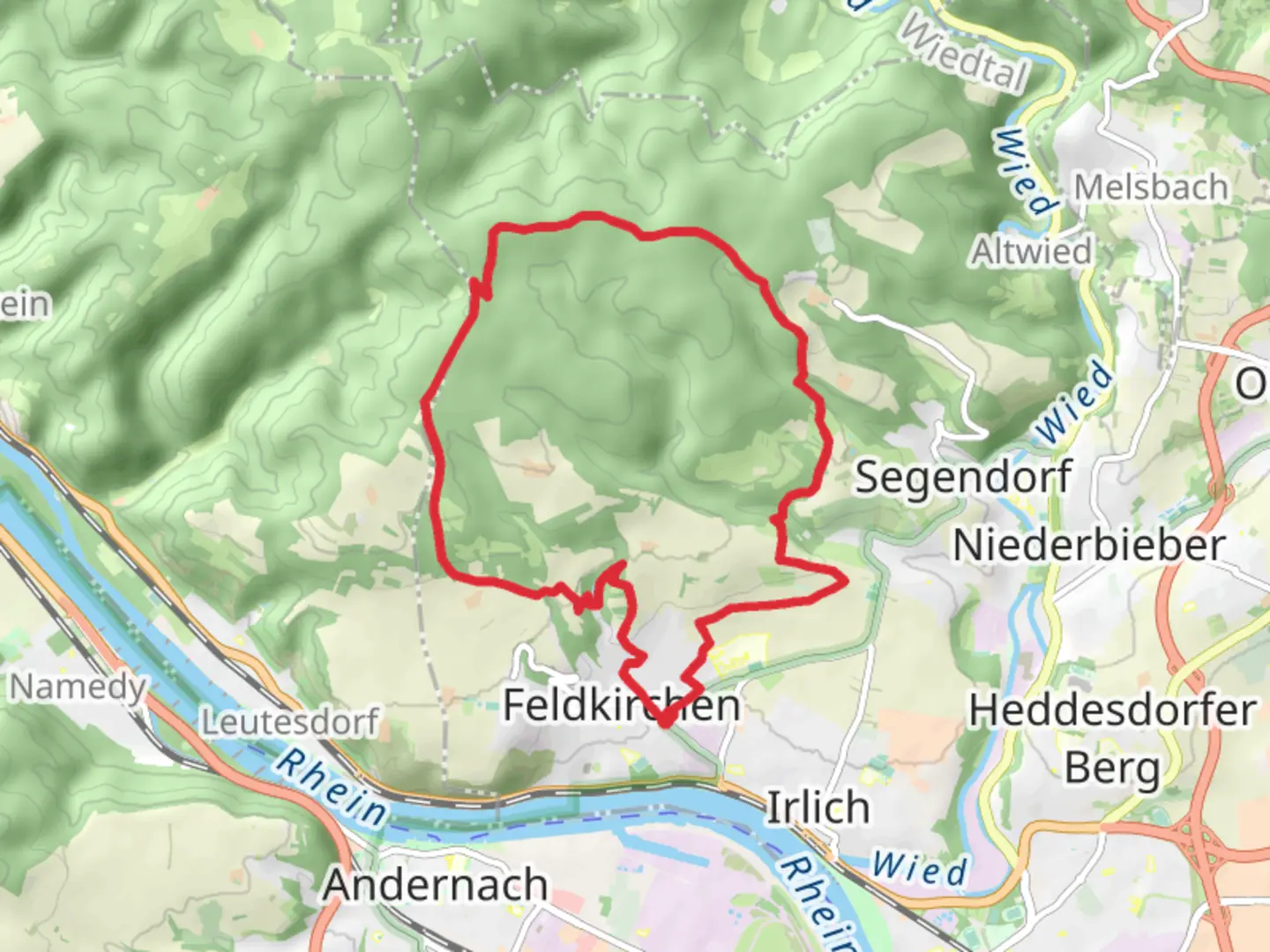 An image depicting the trail Feldkirchen and Firmbachsberg Loop and its surrounding area.