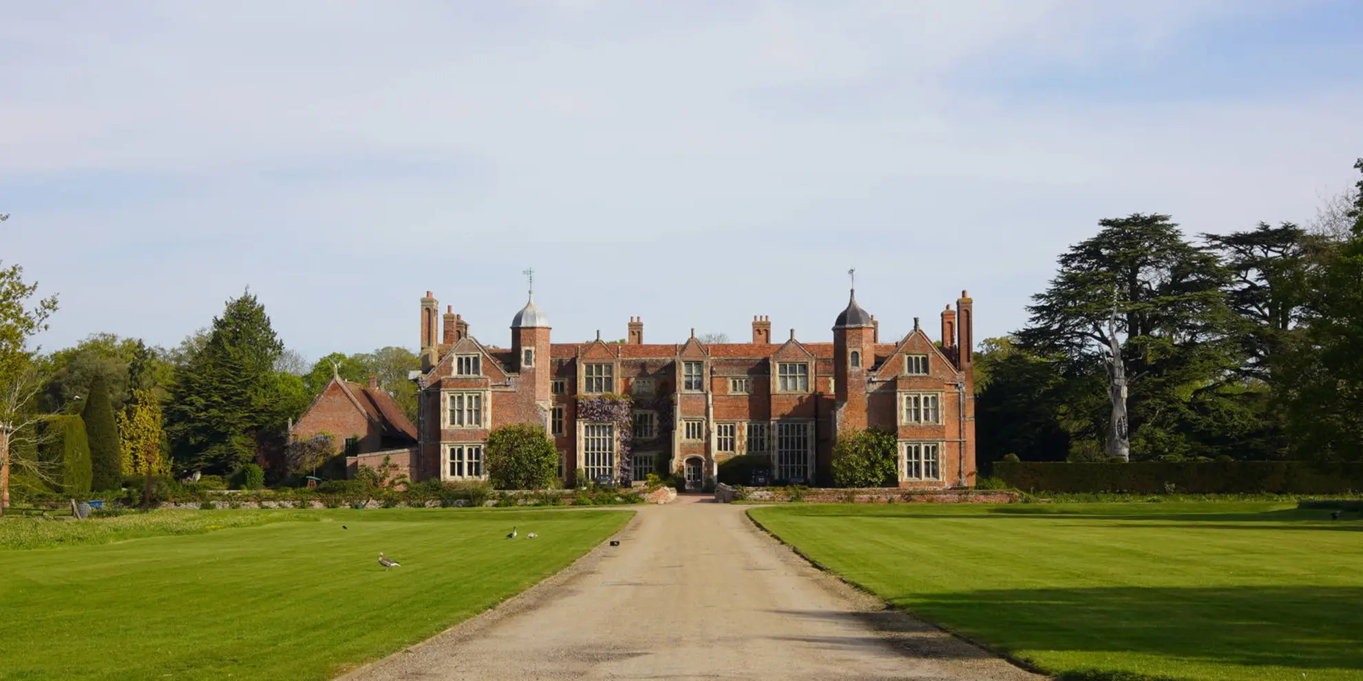 An image depicting the trail Historic Long Melford Circular and its surrounding area.