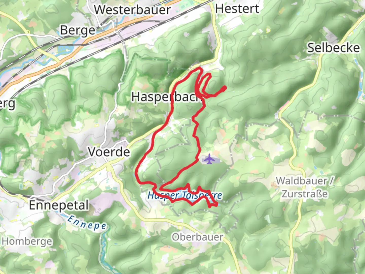 An image depicting the trail Kettleberg and Haspertalsperre Loop and its surrounding area.