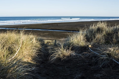 Fishermans Rock via White and Rose Track
