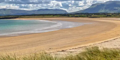 An image depicting the trail Mullaghmore Head Loop and its surrounding area.
