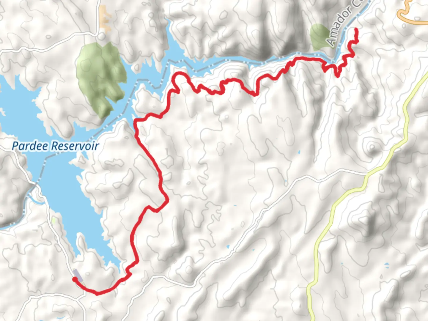 An image depicting the trail Mokelumne Coast to Crest Trail and its surrounding area.