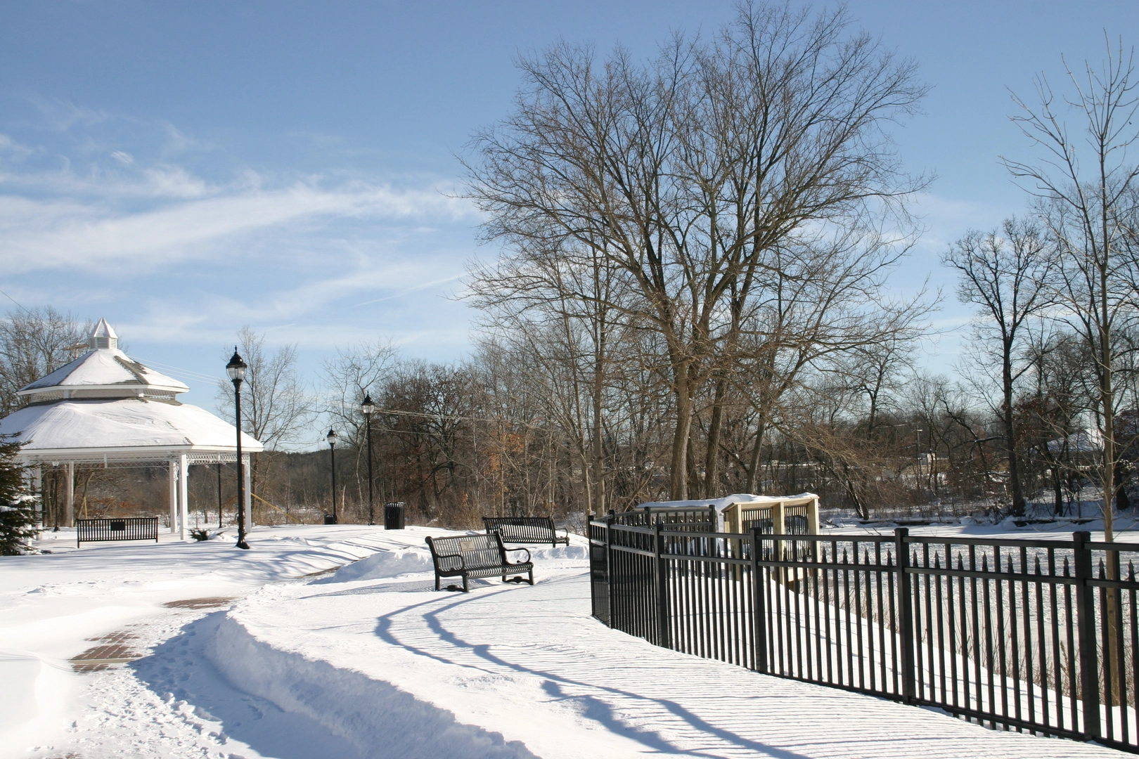 An image depicting the trail Paul Henry-Thornapple Trail and its surrounding area.