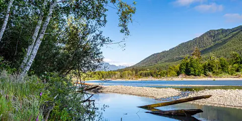 An image depicting the trail High Divide Loop (7 Lakes Basin) and its surrounding area.