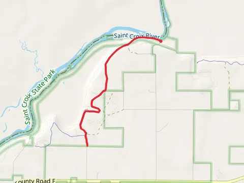 Hiking trail Governor Knowles State Forest