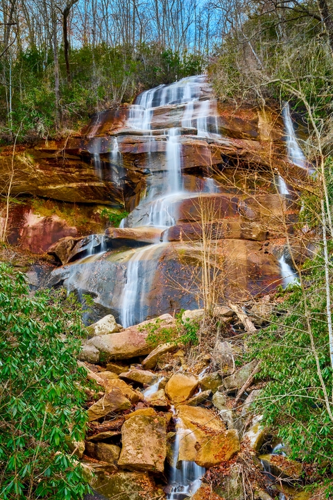 An image depicting the trail Daniel Ridge Loop Trail and its surrounding area.