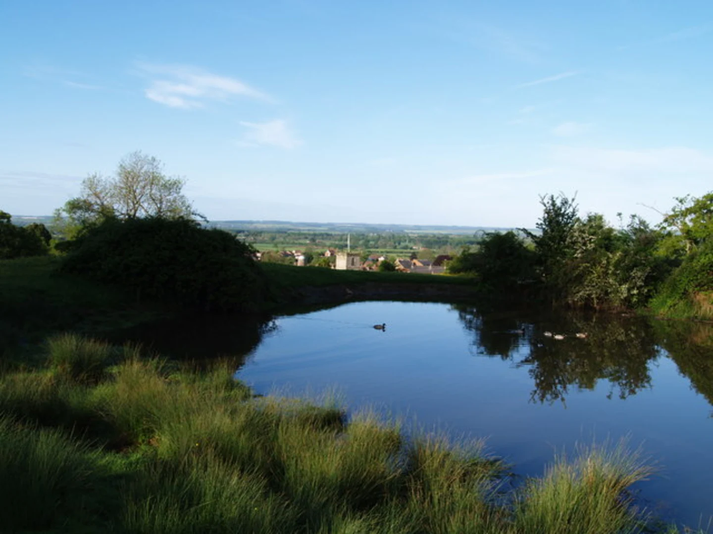 An image depicting the trail Neville Castle and Kirkbymoorside Loop and its surrounding area.